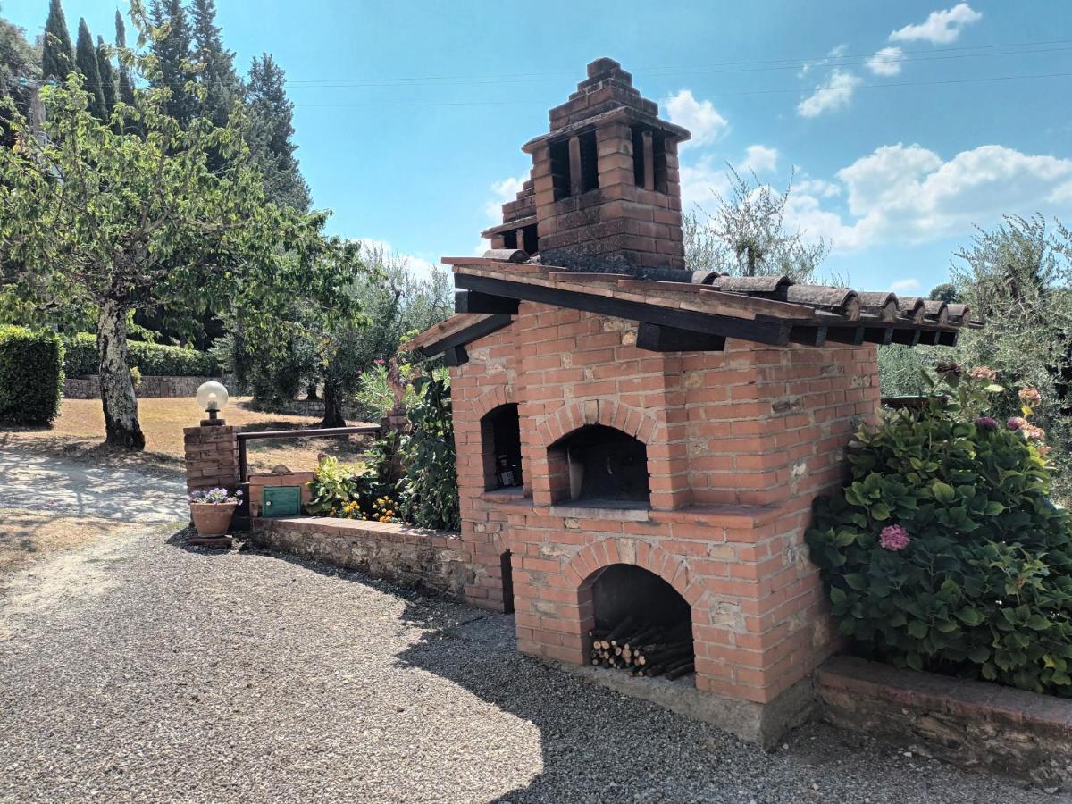 Poggio Massiccioli Apartment Поджибонси Екстериор снимка